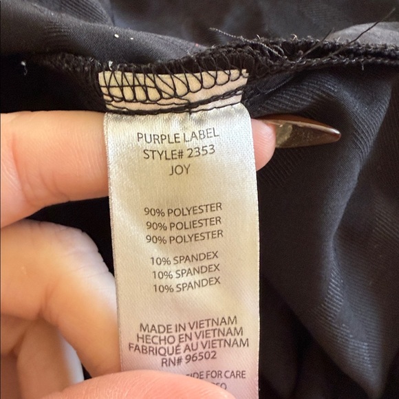 Healing Hands Black Camouflage Scrubs - Picture 4 of 5